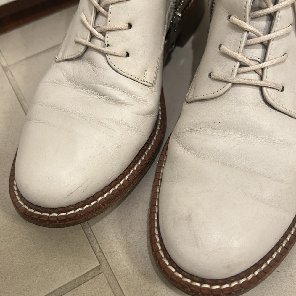 Vince Cabria Leather Combat Lace-up Booties In Off white size 8.5 - Picture 2 of 10